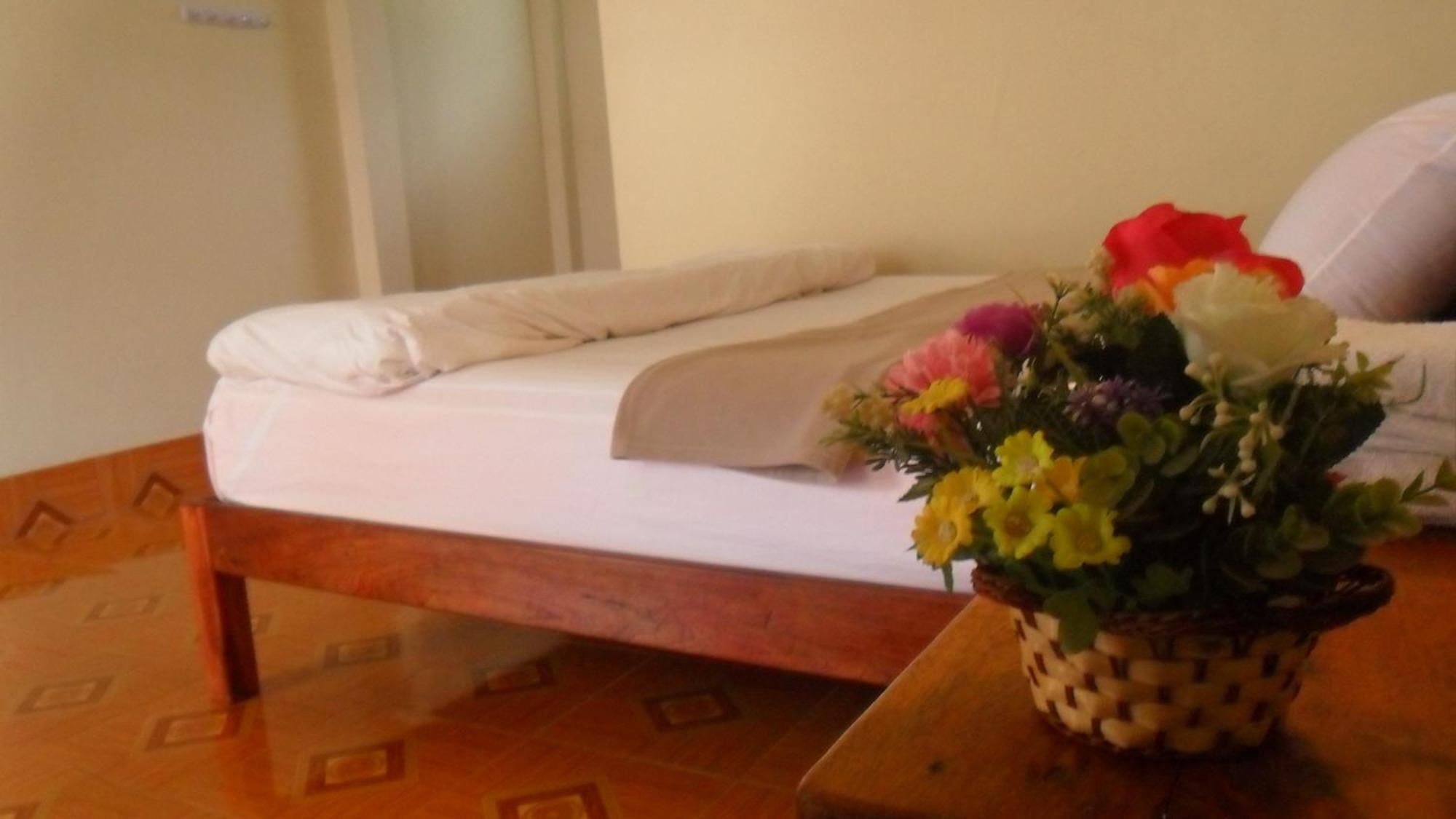 Meexai Guesthouse Nongkhiaw Oda fotoğraf